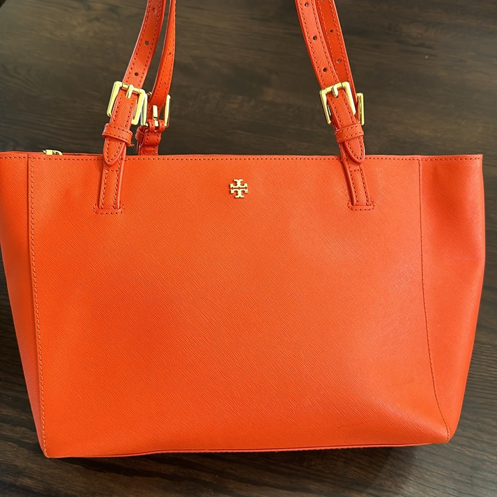 Tory Burch York tote - Picture 4 of 16